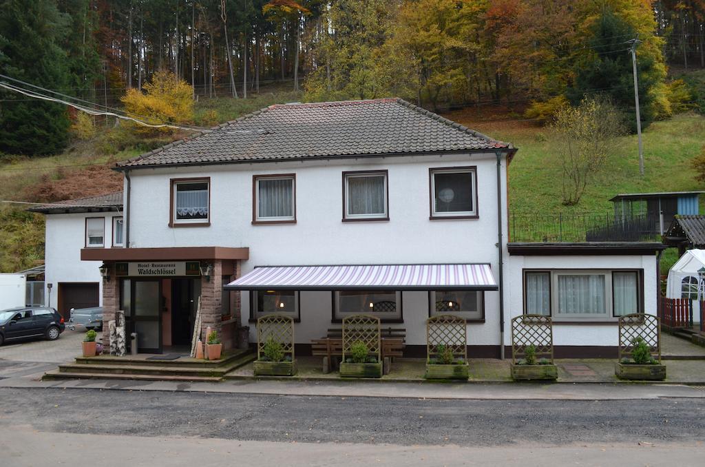 Hotel Restaurant Waldschloessel Speyerbrunn 외부 사진